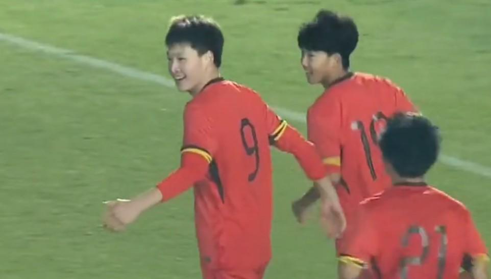 比分直播-苗原：U17国脚张伯霖接近加盟湖北星辉，玉昆曾对其报价