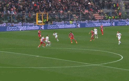 1772374343942047363.gif a2.gif