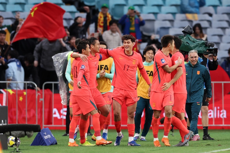 比分直播-津媒:三支男足国字号3月3胜2平2负,锻炼了队伍更找到了差距